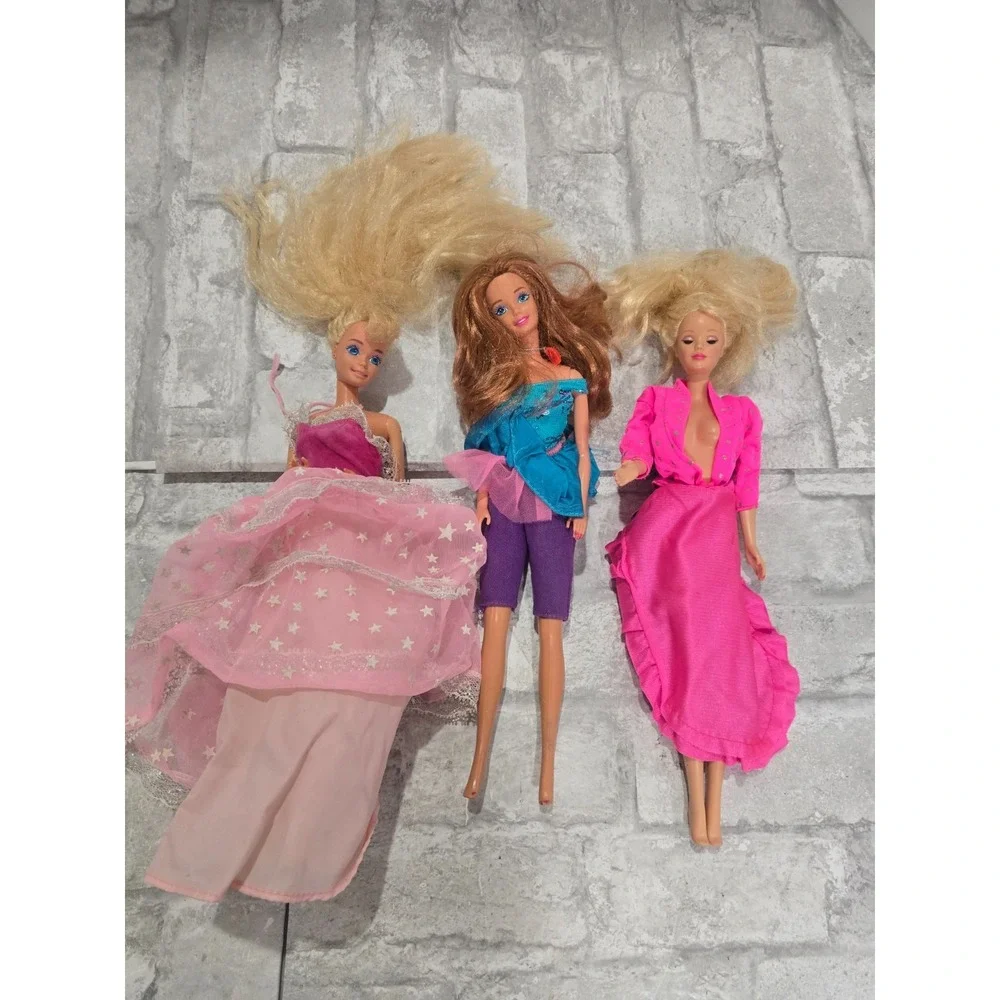 Barbie Vintage 1966 Doll Lot of‎ 3 Different Dolls Mattel Dressed, No shoes
